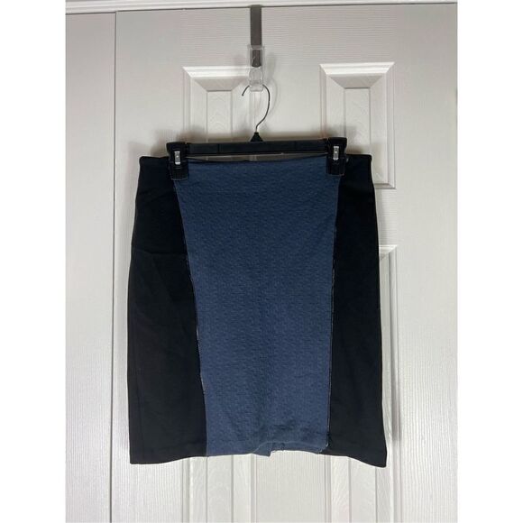 Laundry By Shelli Segal Dresses & Skirts - Laundry by Shelli Segal Womens Skirt Size 2